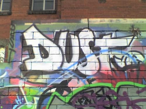 Graffiti tag - Dust